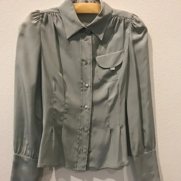 Prada silk blouse - Picture 2 of 16